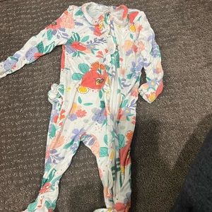 Angel Dear Bamboo Zipper Ruffle Footie